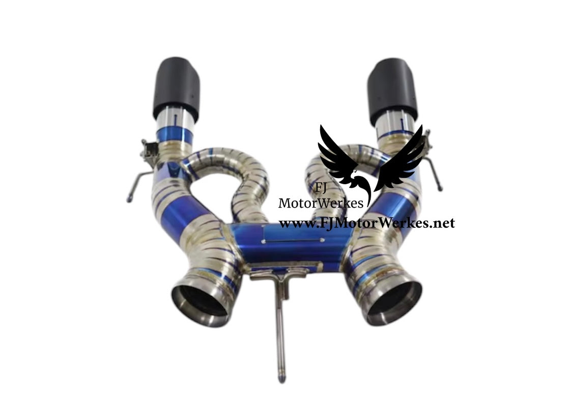 McLaren 675LT 3.8TT V8 No Valvetronic FJ Motorwerkes Titanium Axleback Exhaust
