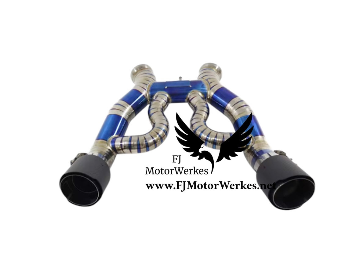McLaren 675LT 3.8TT V8 No Valvetronic FJ Motorwerkes Titanium Axleback Exhaust