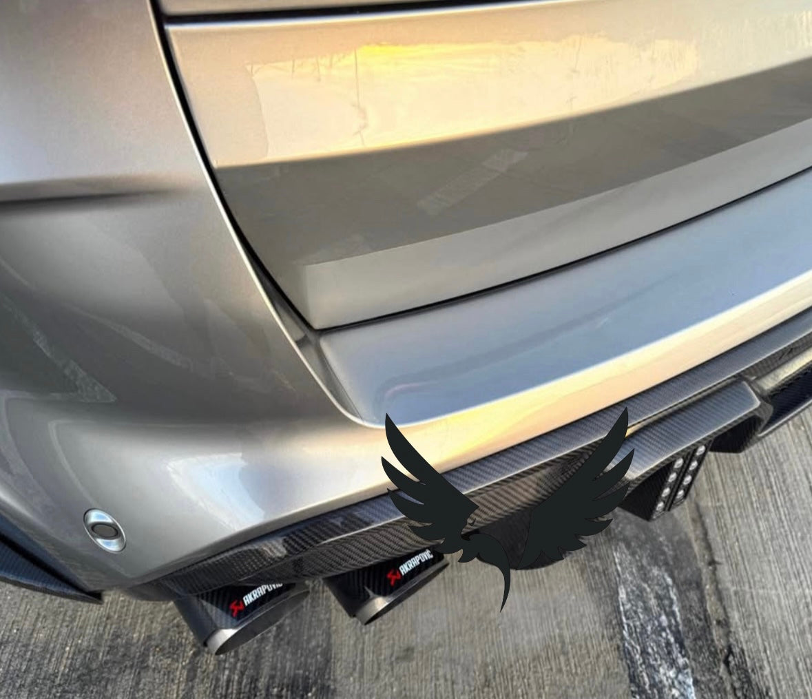 Bmw X5M X6M Carbon Fibre AK AKRAPOVIC Style 4.5” Exhaust Tips Direct Fit F95 F96 - Black on Stainless steel 2019+