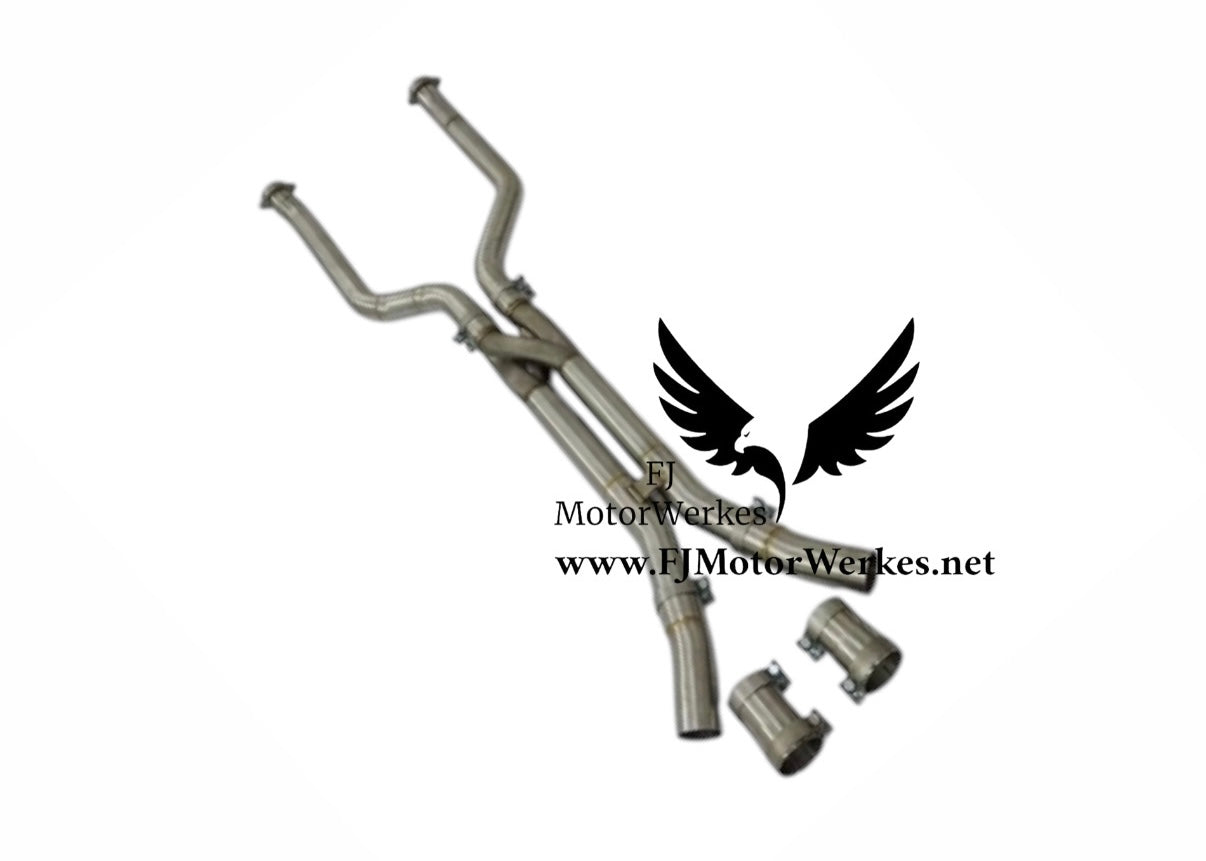 FJ MotorWerkes BMW M5 G90 G99 - Equal Length Z Pipe Crossover Midpipe