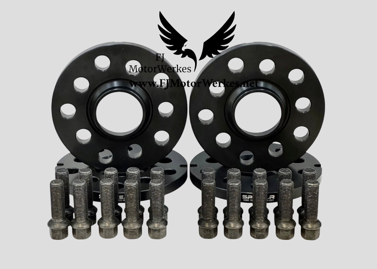 Audi R8 2x 12mm, 2x 15mm Black Wheel Spacers With Extended Bolts 2015+